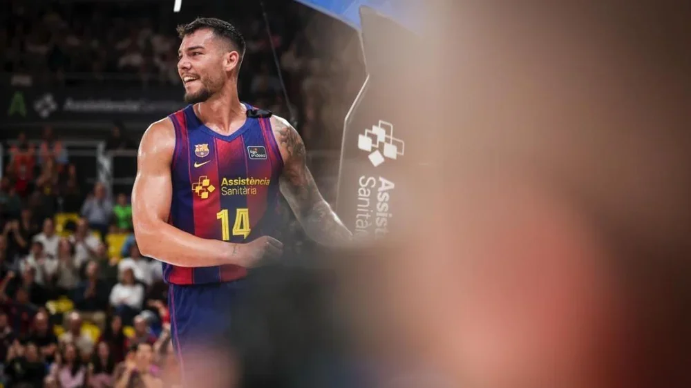 Willy Hernangómez, en un partido con el Barça